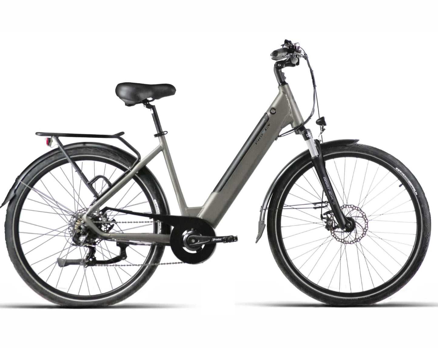 Nuestras bicicletas eléctricas de paseo combinan tecnología avanzada con un diseño tradicional y cómodo. Equipadas con un motor eléctrico de pedaleo asistido