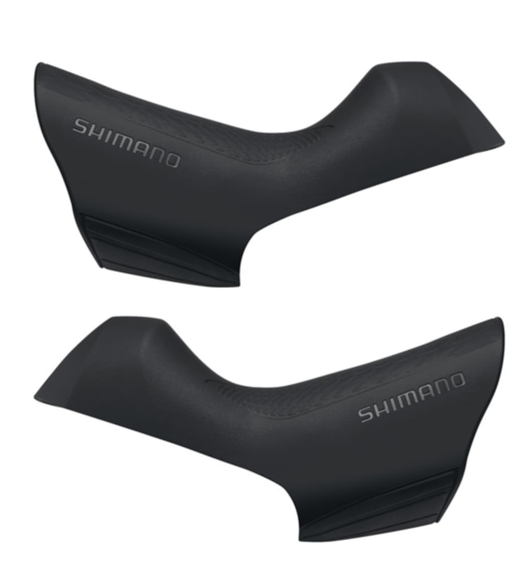 Goma Manetas Shimano ST-R8000 Ultegra – Repuestos Originales
Renueva el tacto y la apariencia de tus manetas con las gomas Shimano ST-R8000 Ultegra, diseñadas específicamente para ofrecer el mejor ajuste y rendimiento en uno de los grupos más fiables del mercado.