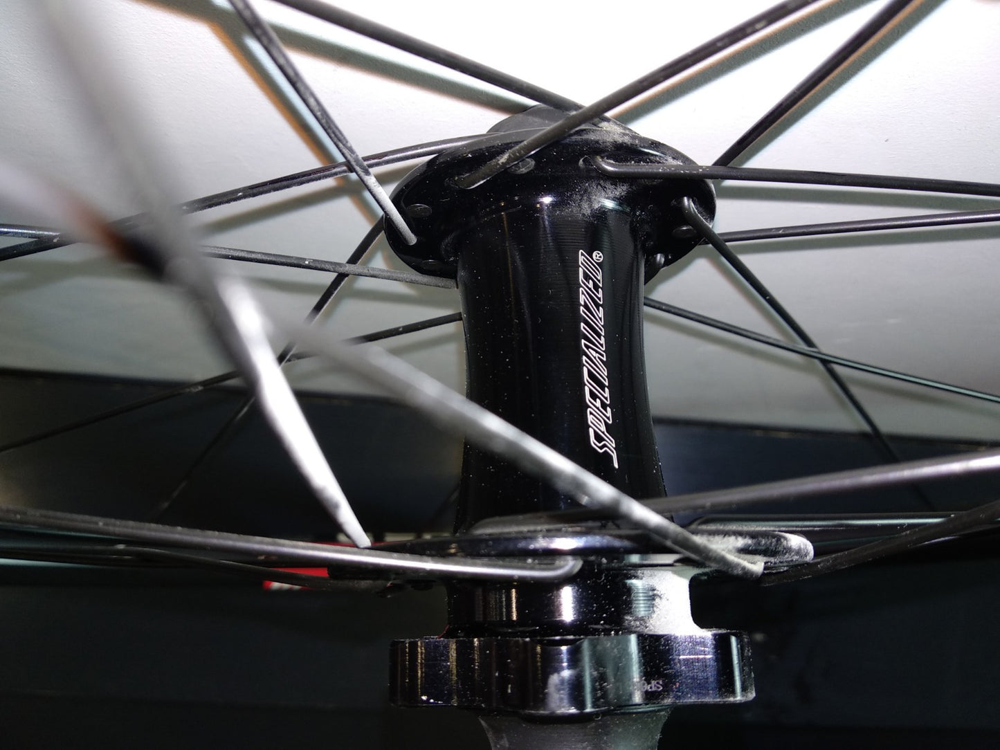 RUEDA DELANTERA DT SWISS 445D 26" DISCO