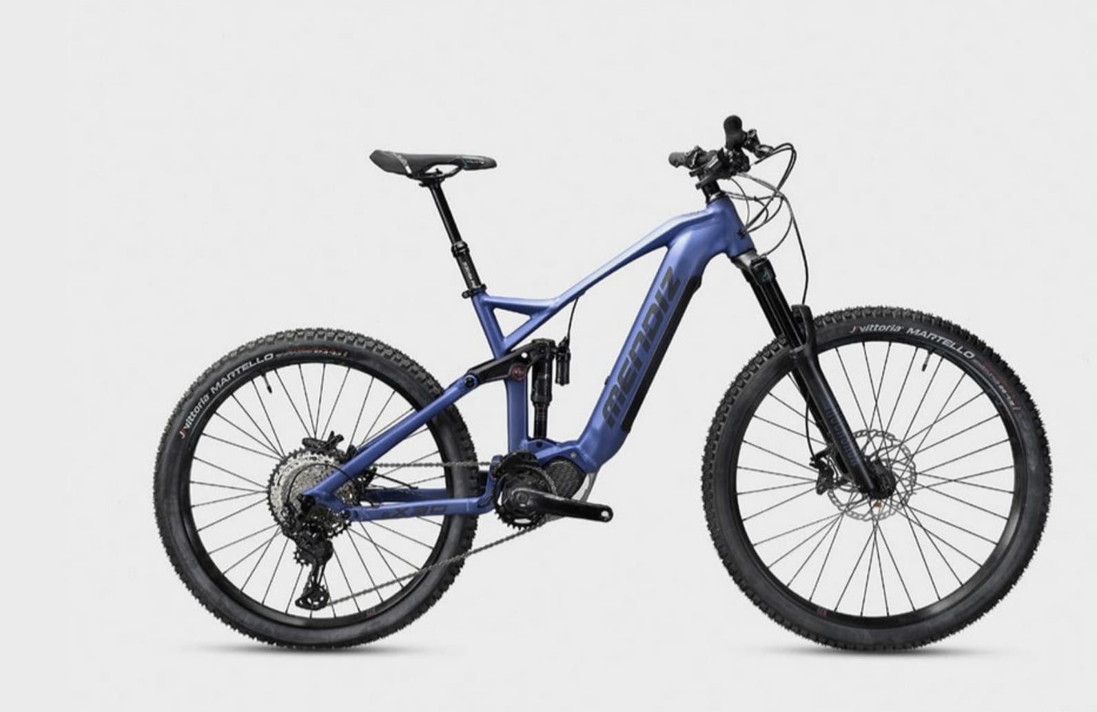Cuando pruebes una E-Bike de montaña te va a costar volver a coger tu vieja bici, financia tu diversión.Bicicleta en oferta