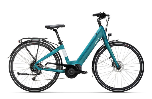 Cuadro
700 Auminio 6061, bateria integrada
Horquilla
Suntour NVX30-NLO-DS, Tr: 63mm
Manillar
Aluminio 620mm, 31.8mm, back sweep 6º
Potencia
Alloy adjustable, 28.6mm Ext.90mm, 31.8mm
Manetas
Shimano Cues U4000 9s
Frenos
Shimano disco MT200
Cambio
Shimano Cues U4000 9s
Piñón
Shimano Cues LG300 11/41T 9s
Cadena
Shimano Cues LG500
Plato
Aluminio 170mm 38T, w/chaincover
Batería
Kaispower Ell-Pro 36V/14Ah (504Wh)
Cargador
DPOWER 42V/2A
Motor
CONOR/powered by VINKA E50 36v*250W*85Nm