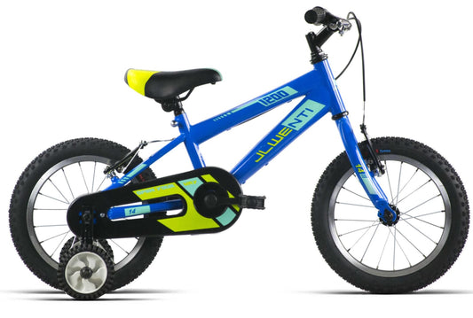 Una bicicleta de 12 pulgadas típica mide alrededor de 85 cm de largo, con ruedas de 30 cm de diámetro, y el sillín a unos 35 cm del suelo. Tiene un manillar ancho, ruedas laterales pequeñas, pedales antideslizantes, y un cuadro colorido y redondeado para mayor seguridad.