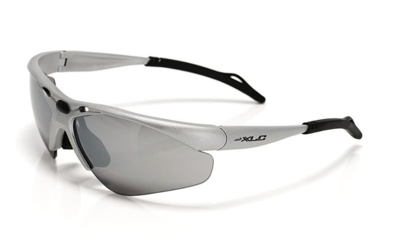 Las gafas XLC Tahiti están diseñadas principalmente para actividades al aire libre, como el ciclismo, y ofrecen una combinación de protección y confort. Cuenta con dos pares de lentes de recambio: claras y amarillas 