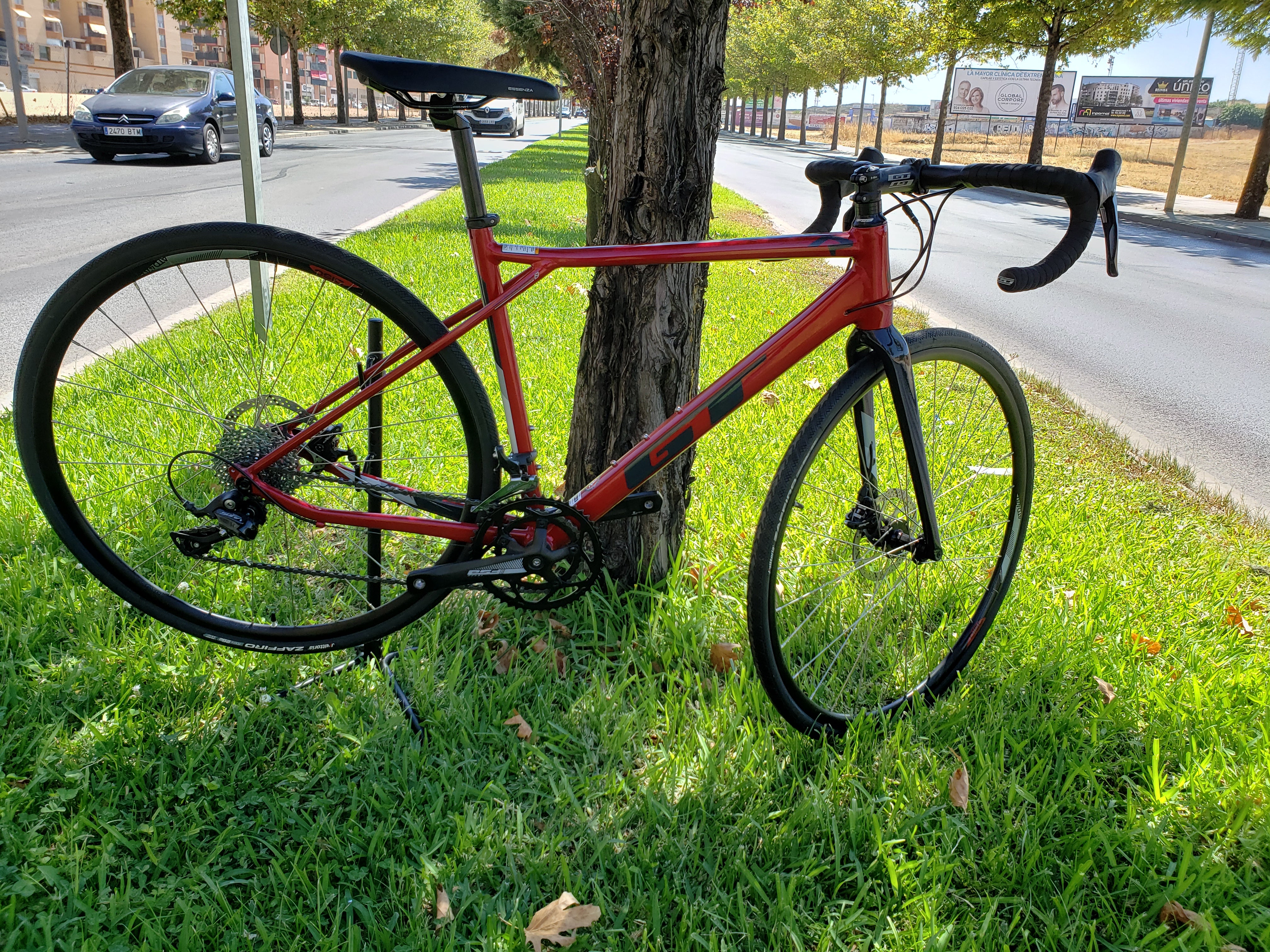 BICICLETA USADA GT CARRETERA bicicletasangelcortijo